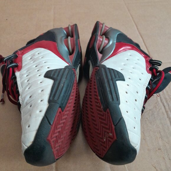 Nike Reax Run 5 Woman's White and Red Running Sneakers Size 6 - Picture 6 of 8